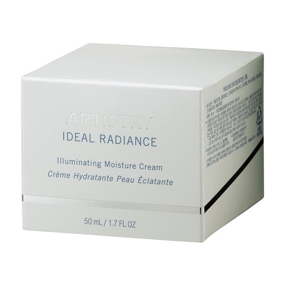 artistry illuminating moisture cream